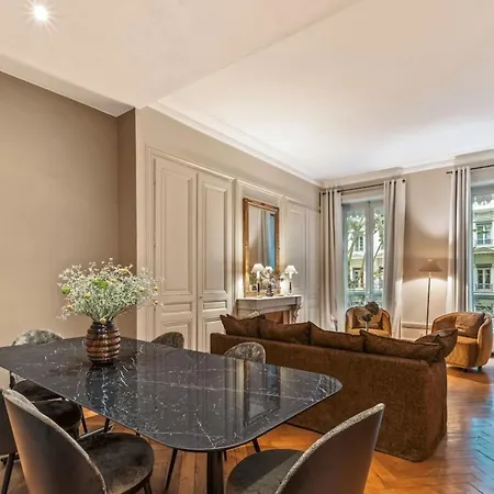 Apartamento Le Vendome - Elegance & Charm In The Heart Of Lyon's 6th Arrondissement Lyon