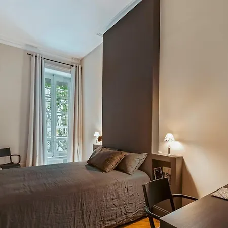 Apartamento Le Vendome - Elegance & Charm In The Heart Of Lyon's 6th Arrondissement